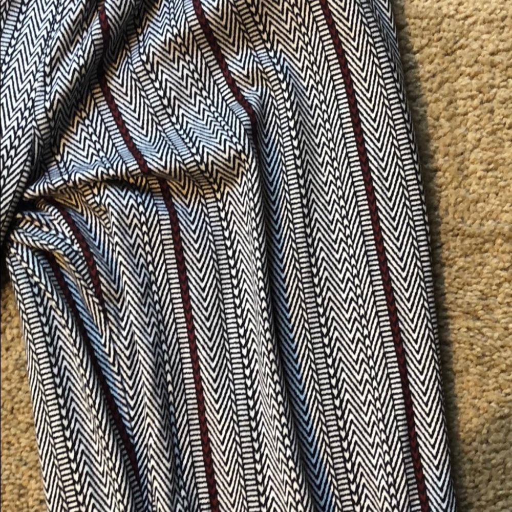 Fitted Pants - Picture 2 of 4